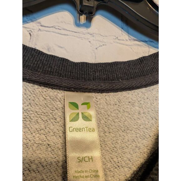 Green tea oversized sweatshirt size small - Picture 4 of 4